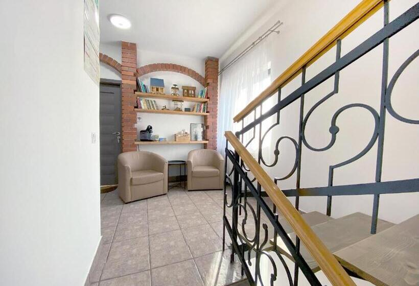 پانسیون Vila Roza