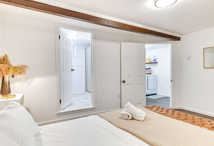 A Frame Catskills Cabin W/ Scenic Views + Hot Tub!