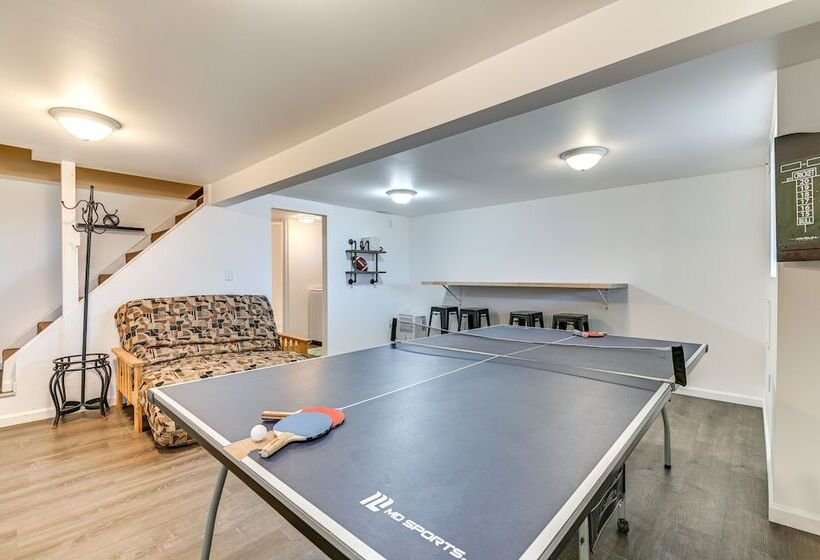 A Frame Catskills Cabin W/ Scenic Views + Hot Tub!