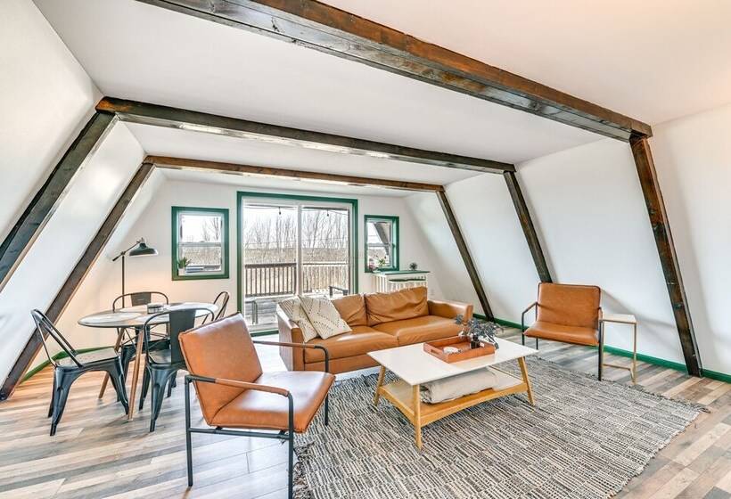 A Frame Catskills Cabin W/ Scenic Views + Hot Tub!