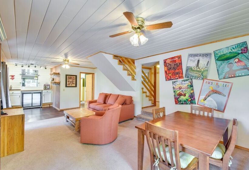 Arnold Cabin W/ Hot Tub & Community Lake Access!