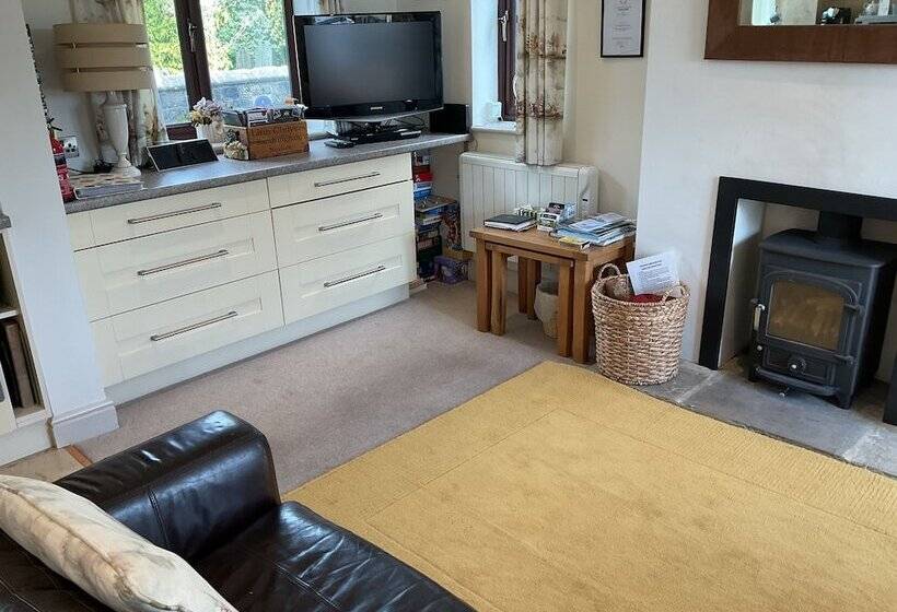 Beautiful 2 Bed Cottage In Grewelthorpe , Masham