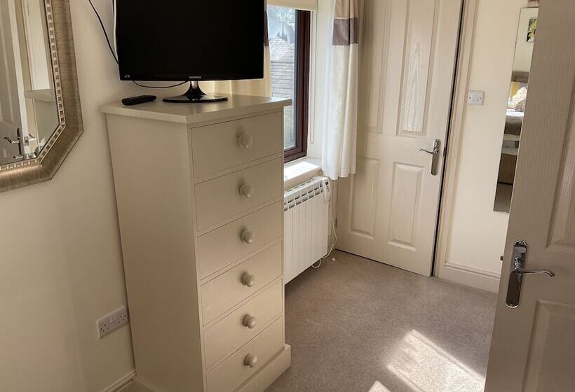 Beautiful 2 Bed Cottage In Grewelthorpe , Masham