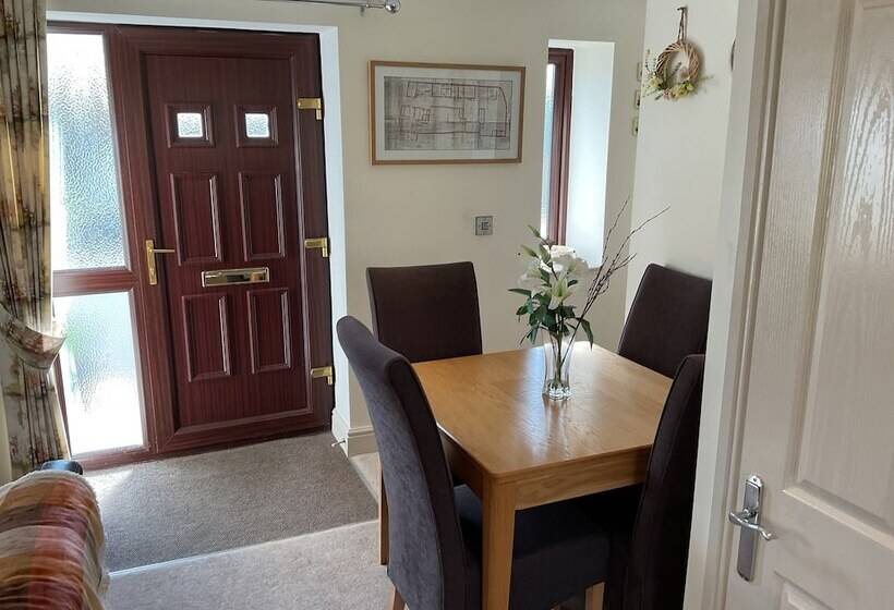 Beautiful 2 Bed Cottage In Grewelthorpe , Masham