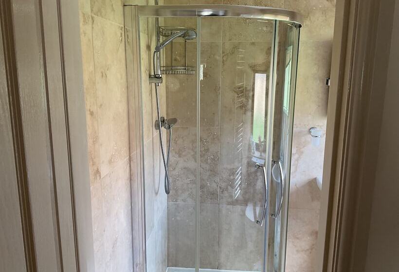 Beautiful 2 Bed Cottage In Grewelthorpe , Masham