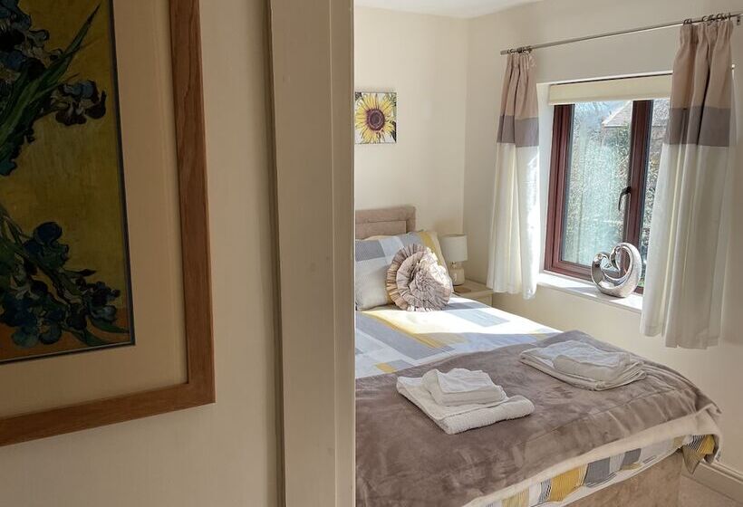 Beautiful 2 Bed Cottage In Grewelthorpe , Masham