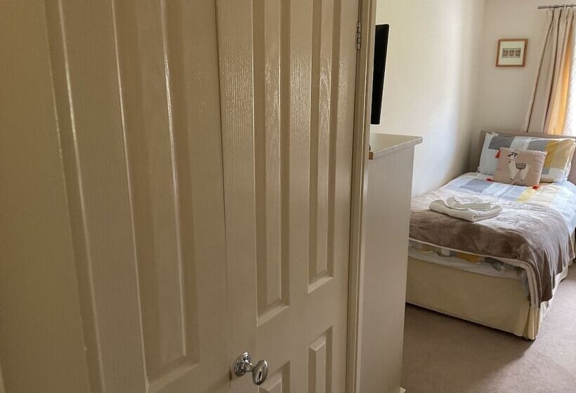 Beautiful 2 Bed Cottage In Grewelthorpe , Masham