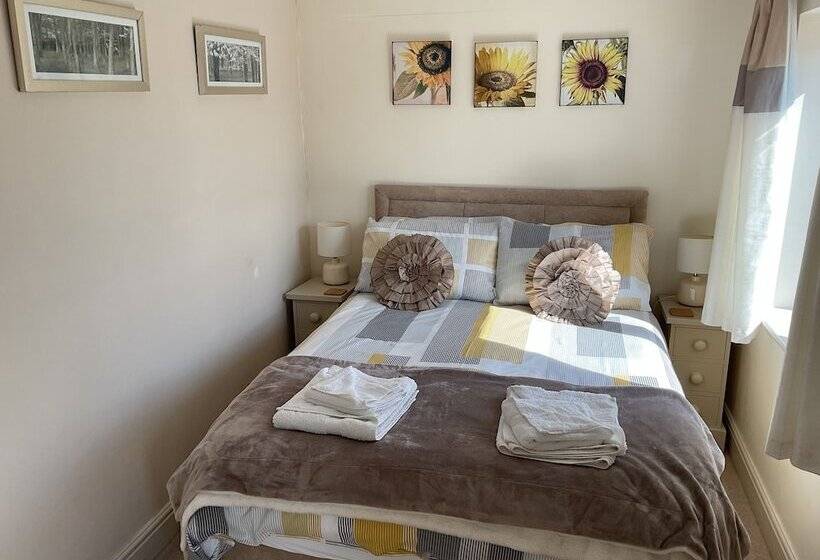 Beautiful 2 Bed Cottage In Grewelthorpe , Masham