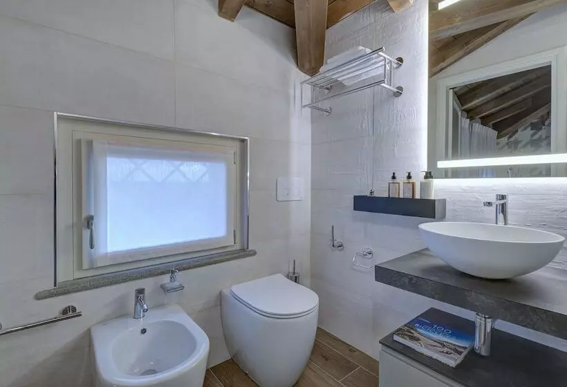 ベッドアンドブレックファースト Il Codirosso – Il Castello Che Non C’era