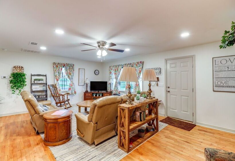 Historic Greers Ferry Home < 2 Mi To Shiloh Marina