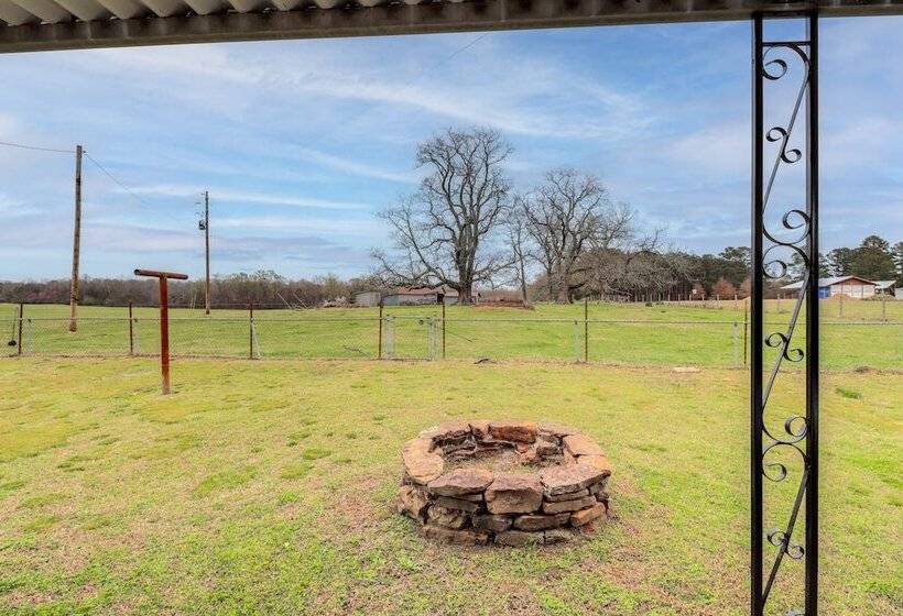 Historic Greers Ferry Home < 2 Mi To Shiloh Marina