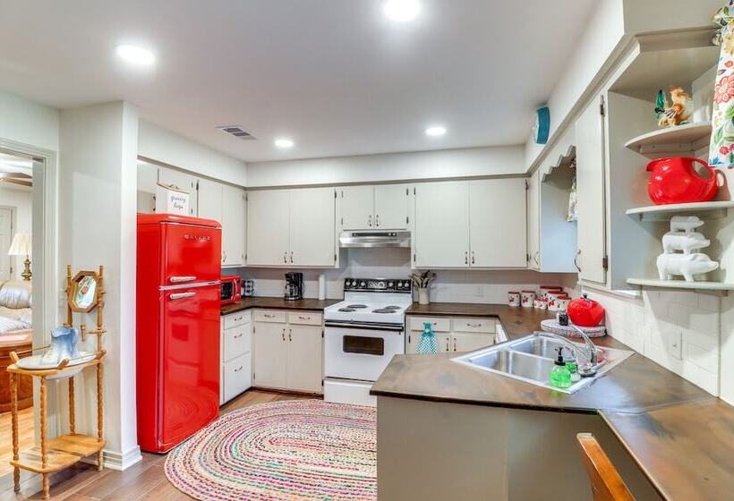 Historic Greers Ferry Home < 2 Mi To Shiloh Marina