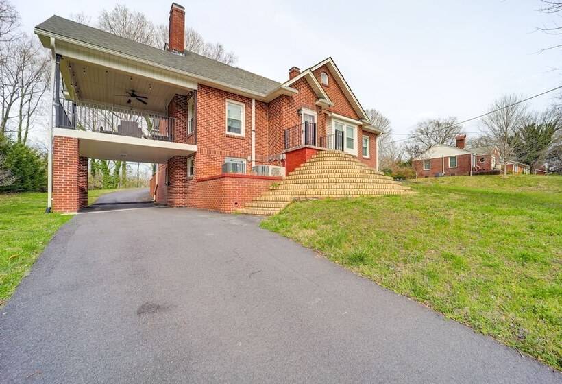 Historic Morganton Home W/ Patio & Fire Pit!