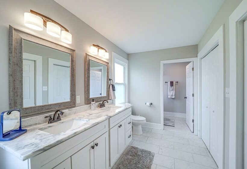 Historic Morganton Home W/ Patio & Fire Pit!