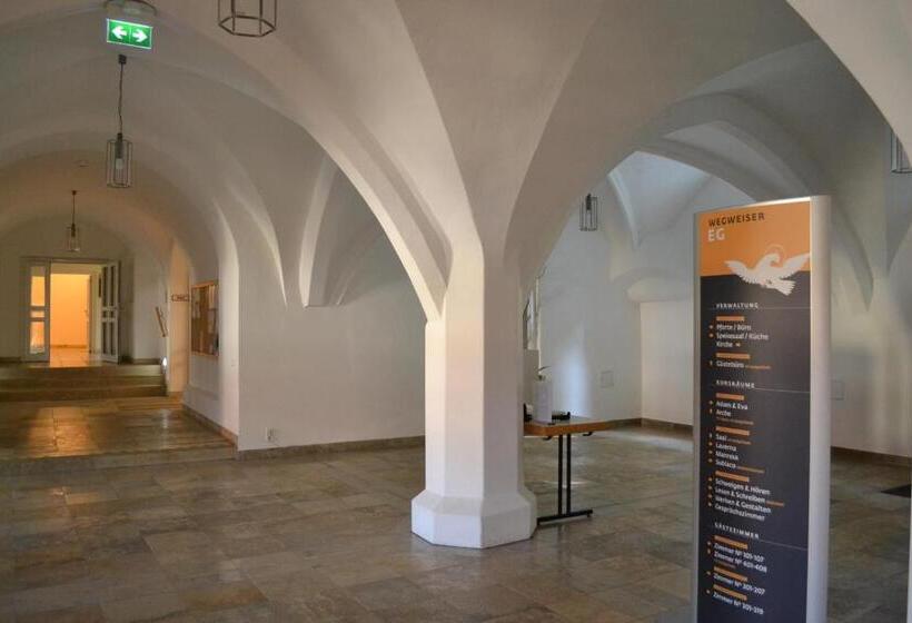 Отель Haus Der Begegnung Heilig Geist