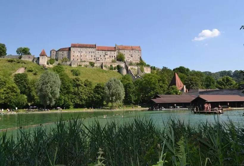 Hotelli Haus Der Begegnung Heilig Geist