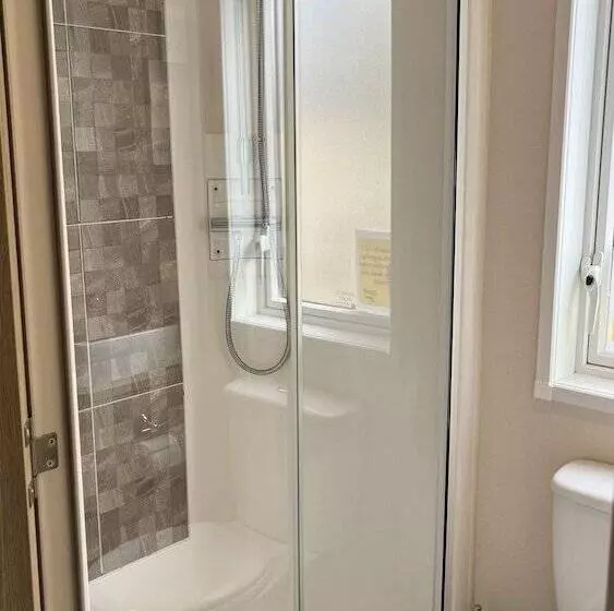 Hotelli Immaculate 3 Bed Lodge In Out Rawcliffe