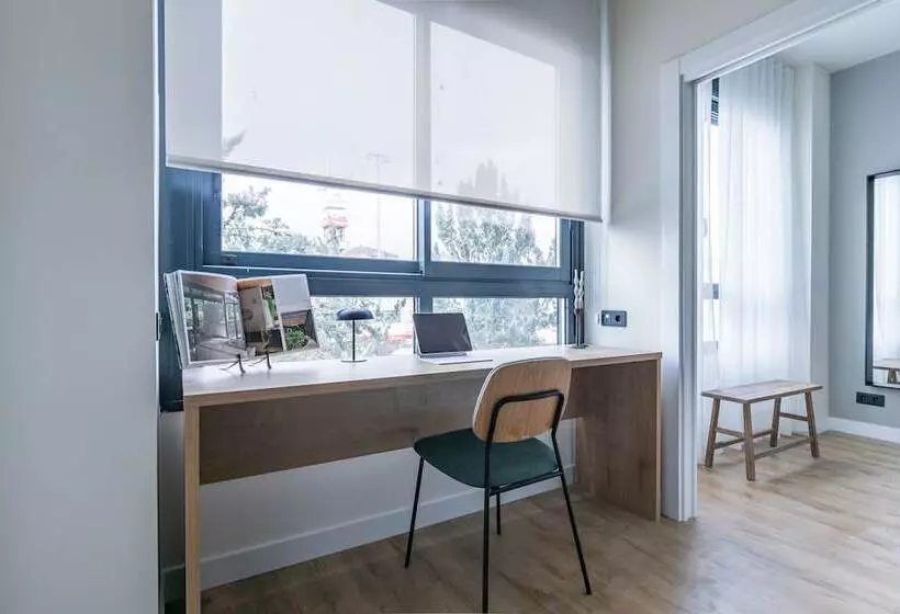 ホテル The Flexy Living Tres Cantos