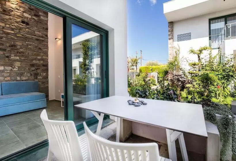 Hotelli Village Esperia