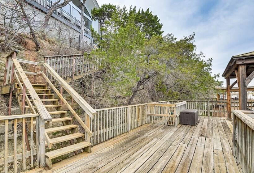 Newly Remodeled Lakefront Granbury Escape W/ Dock!