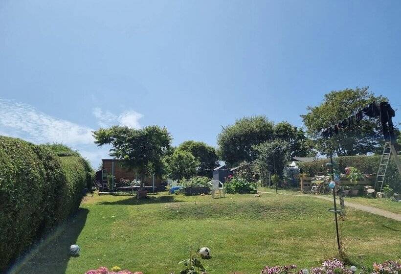 Glamping Cabin   Great For Hikers   Breakfast Inc!