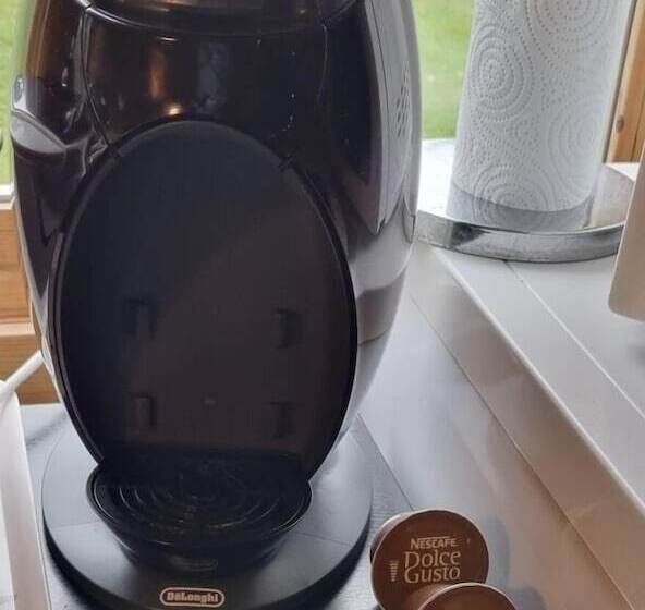 Glamping Cabin   Great For Hikers   Breakfast Inc!