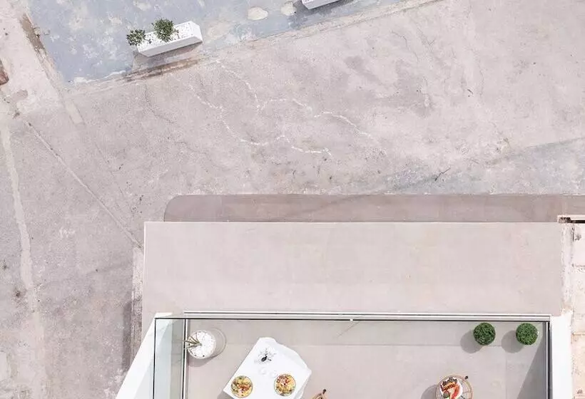 Mare Suites