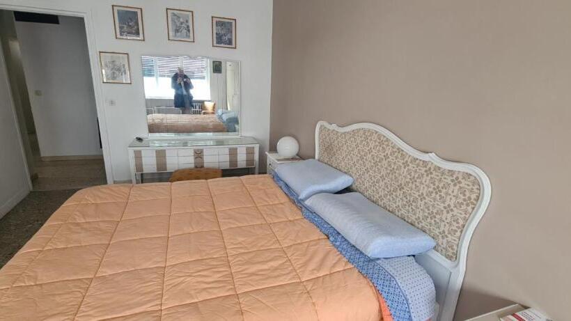 پانسیون Home Rome Center