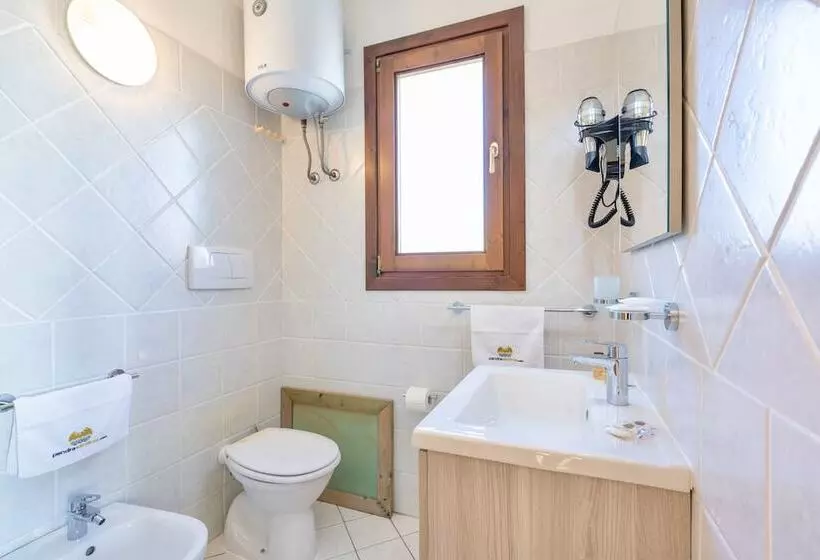 Residence With Swimming  Pool In Badesi