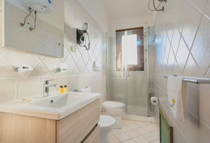 Residence With Swimming  Pool In Badesi