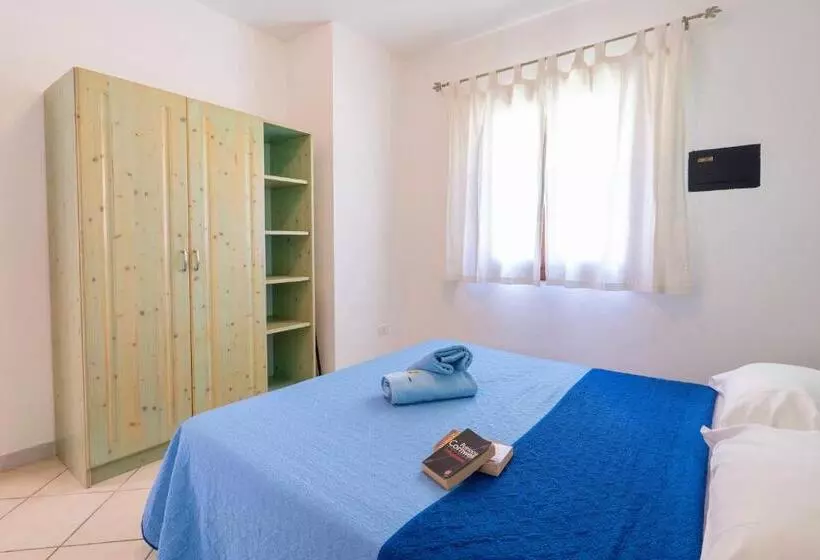 Residence With Swimming  Pool In Badesi
