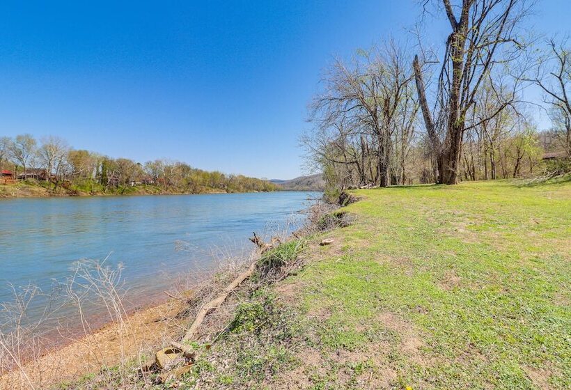 Riverfront Mountain View Cabin W/ Deck & Grill!
