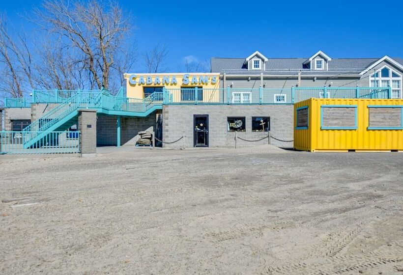 Sunset Bay Cottage W/ Fire Pit: Walk To Beach!