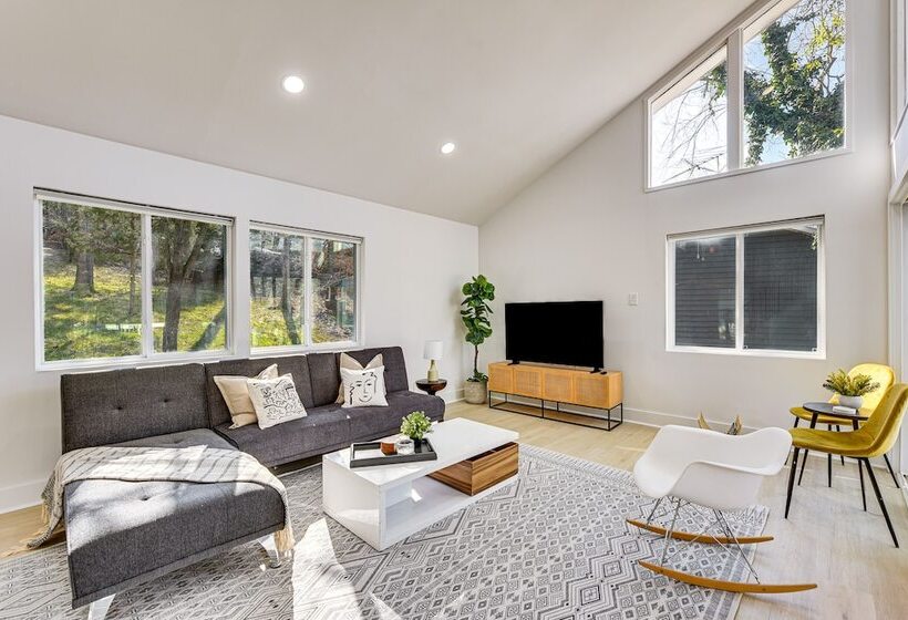 Waterfront Troy Home W/ Private Boat Dock!