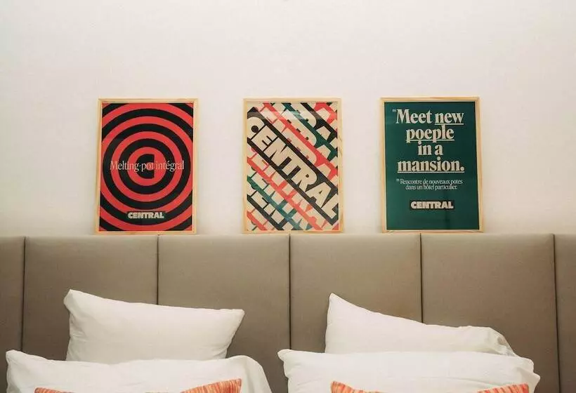 هاستل Central La Rochelle