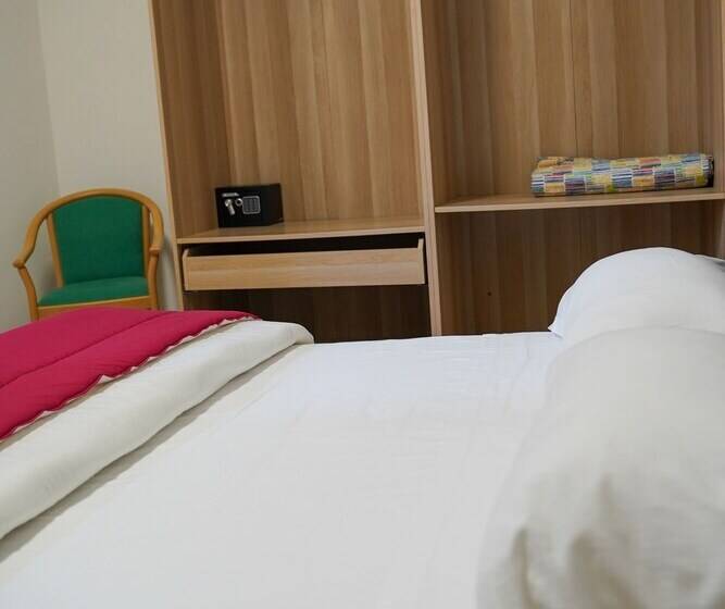 민박 Boccadoro Rooms