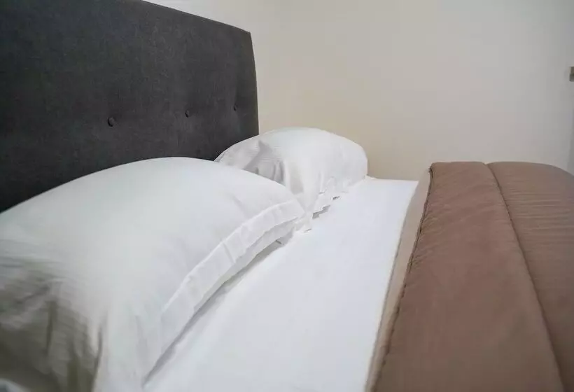 ベッドアンドブレックファースト Boccadoro Rooms