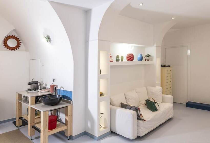 ベッドアンドブレックファースト Gheba Suites