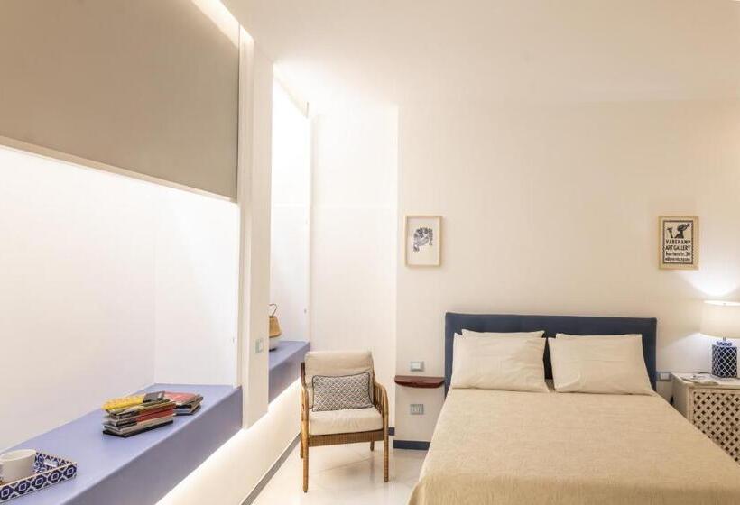 ベッドアンドブレックファースト Gheba Suites