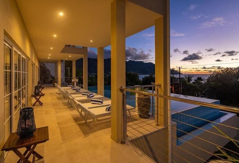 تختخواب و صبحانه Villa Panoramic Seaview