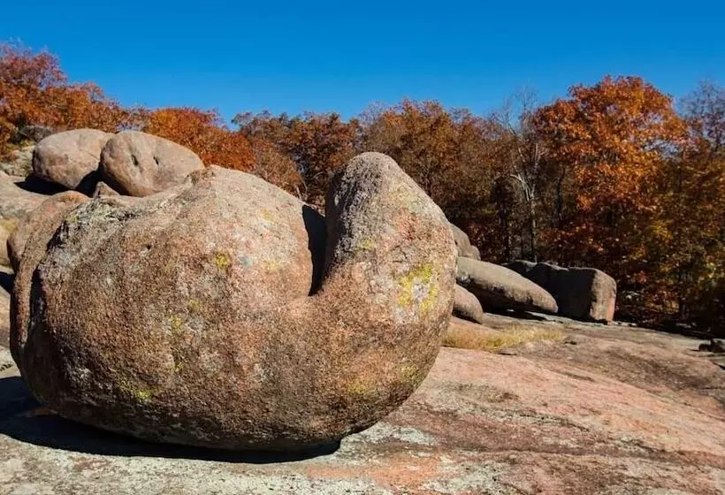 Black River Motel And Restaurant