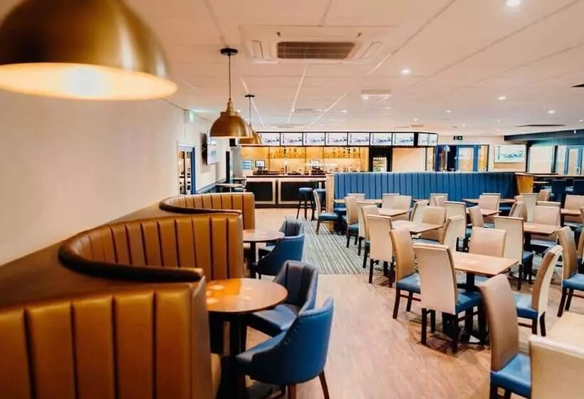 Captivating 3 Bed Cabin In Rhyl