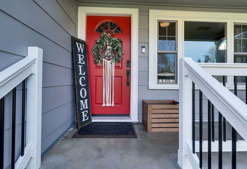 Chic & Cozy Home Near Campus   1 Mi To Autzen!