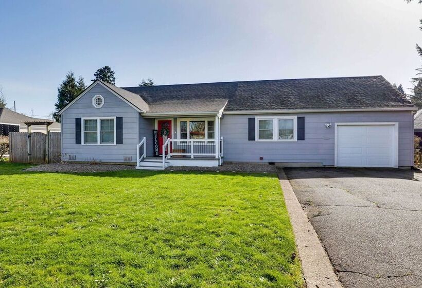 Chic & Cozy Home Near Campus   1 Mi To Autzen!