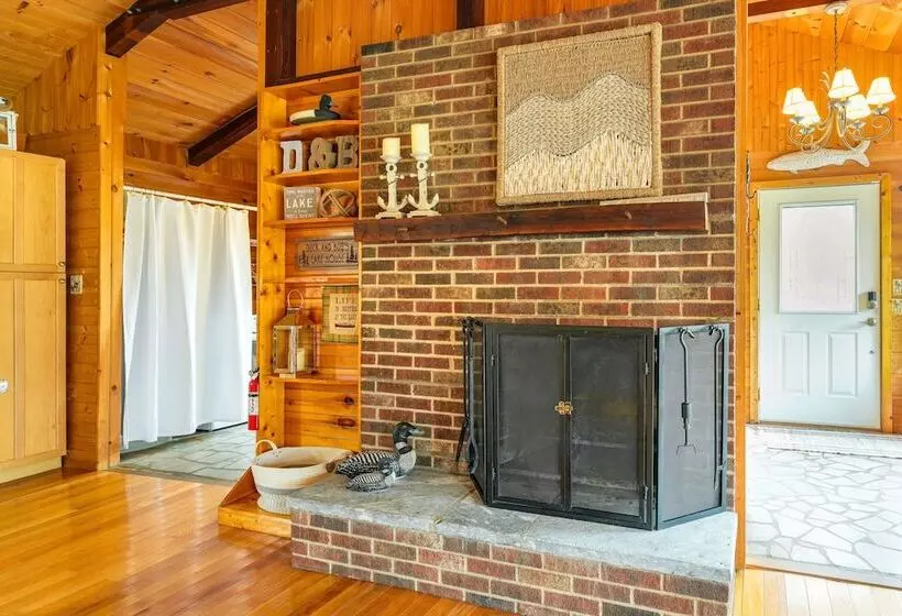 Duck And Bug S Cabin  On Boone Lake W/ Boat Dock!