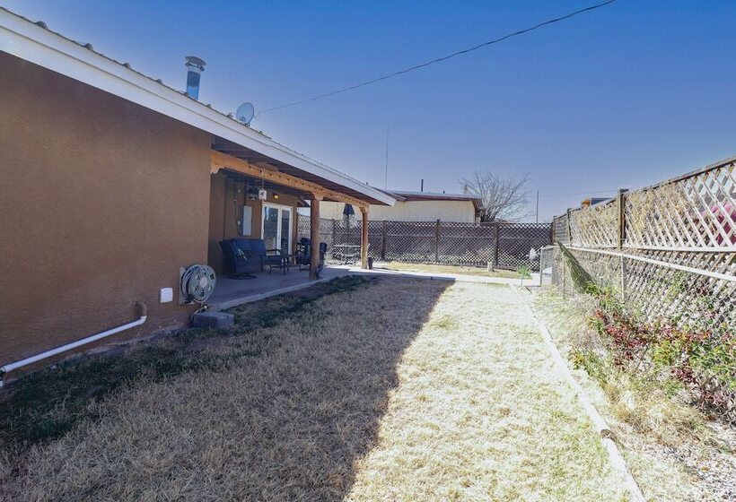 Elephant Butte Home W/ Propane Grill: 1 Mi To Lake