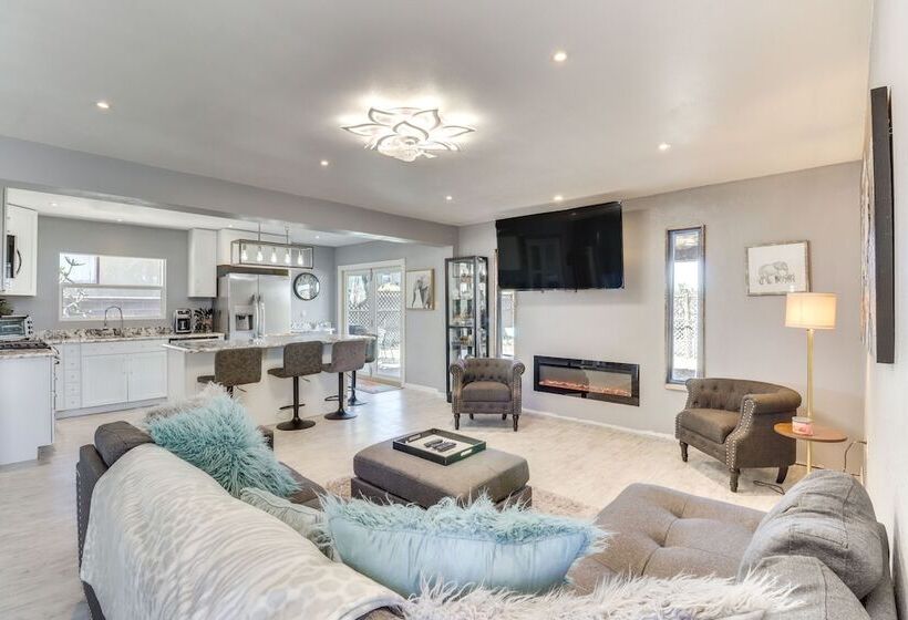 Elephant Butte Home W/ Propane Grill: 1 Mi To Lake