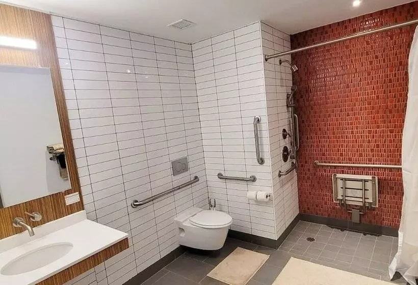 Elite Terrace   Spacious Apt W Terrace