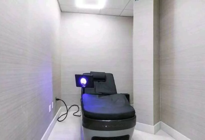 Elite Terrace   Spacious Apt W Terrace