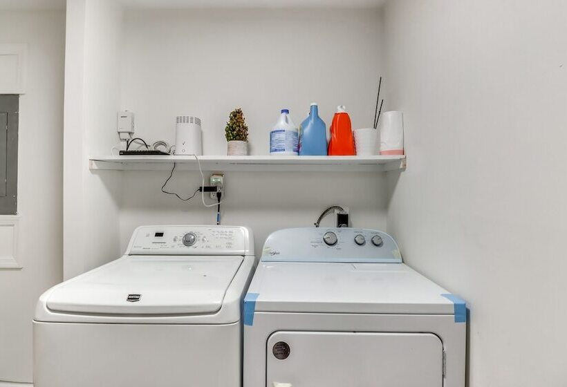 Family Friendly Home In Bowie W/ Fenced Yard!